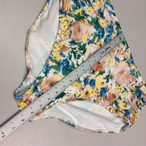 Artesands | High Waist Floral Women's Swim bottoms - Picture 6 of 7